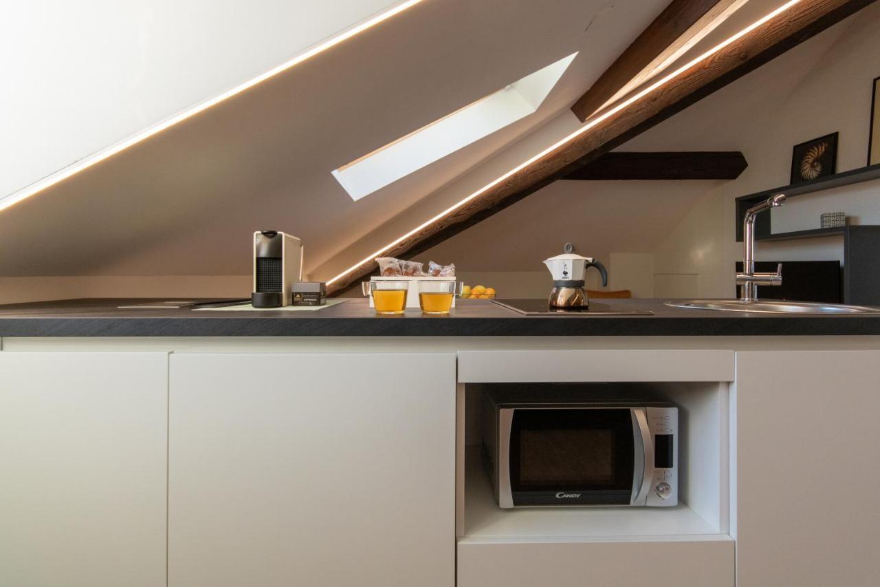 Aqualago Casa Vacanze Suite 베르바니아 외부 사진