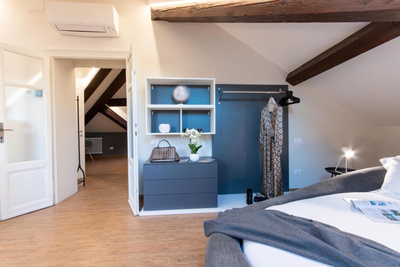 Aqualago Casa Vacanze Suite 베르바니아 외부 사진